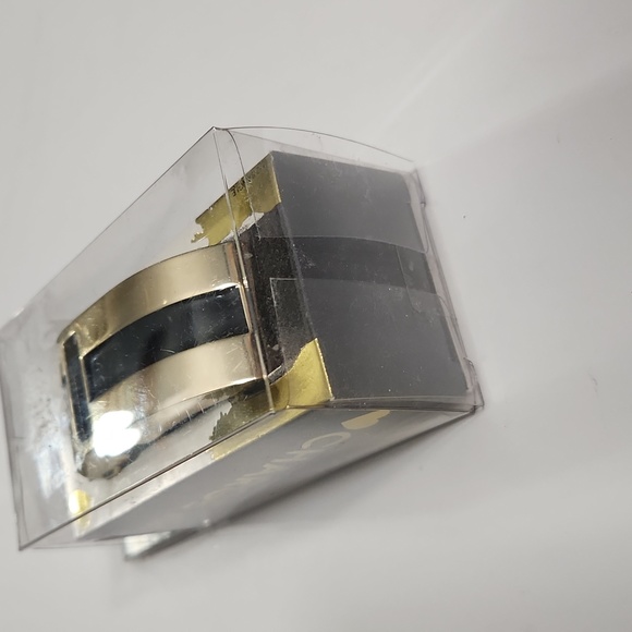 NIB - Smart Buddie by Voguestrap for use with Fitbit Charge HR - Gold Toned - Picture 9 of 9